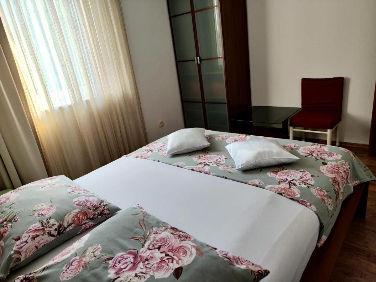 Apartments Snjezana Novi Vinodolski Extérieur photo